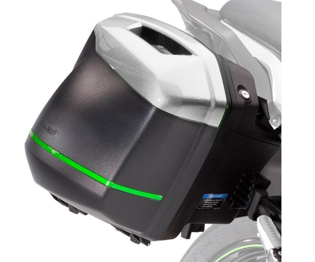 リースモルネク クレドール＞「Linealx（リネアルクス）」より、伝統工芸「木目