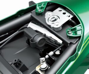 USB Socket (Z650RS)