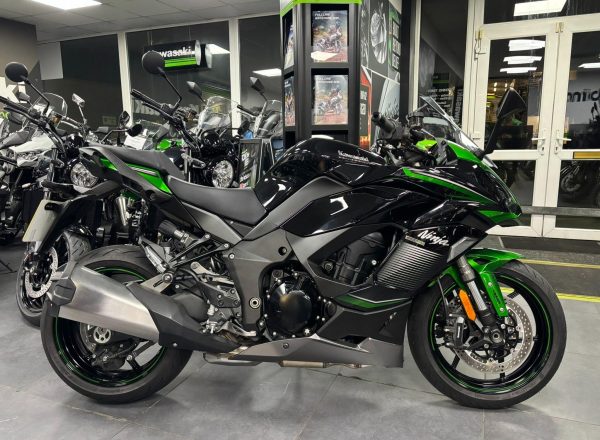 2023 Kawasaki Ninja 1000SX